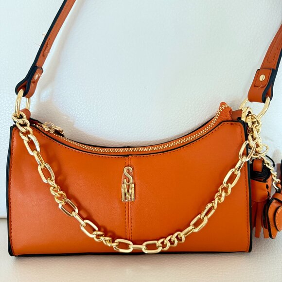 NWT STEVE MADDEN BMIKAL SHOULDER BAG PURSE ORANGE W TASSEL CHARM DOG KEYRING - Picture 2 of 7